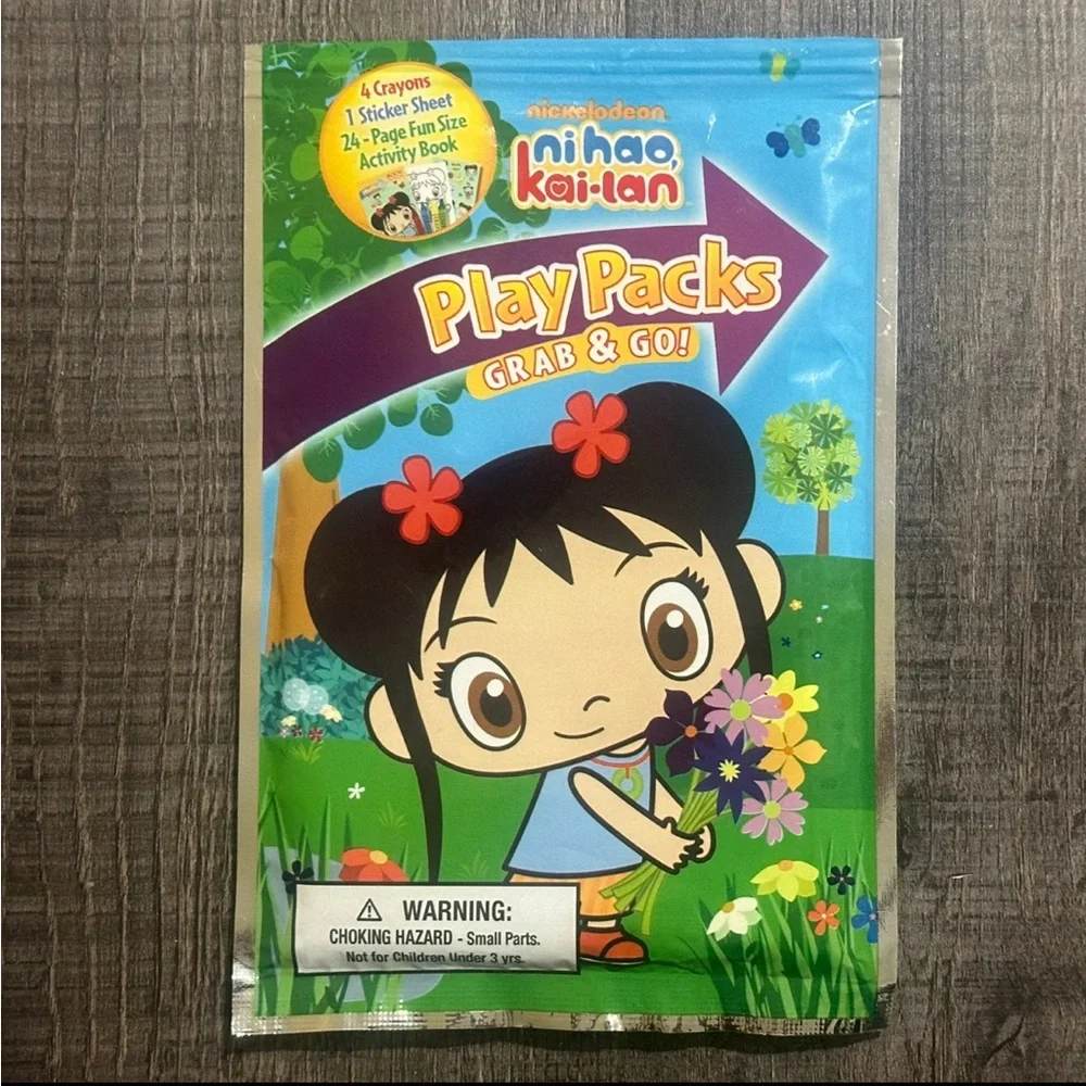 💞 New Ni Hao, Kai-Lan Coloring Play Pack with Book, Stickers, & Crayons